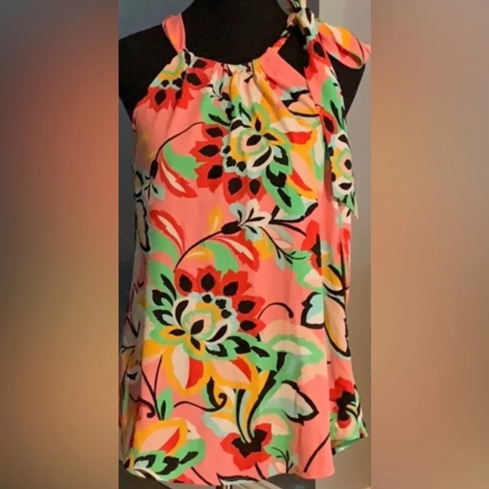 New York and Company Floral Camisole